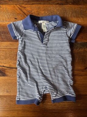 Pottery Barn Kids Striped Baby Polo Romper in Navy and White 0-3 month